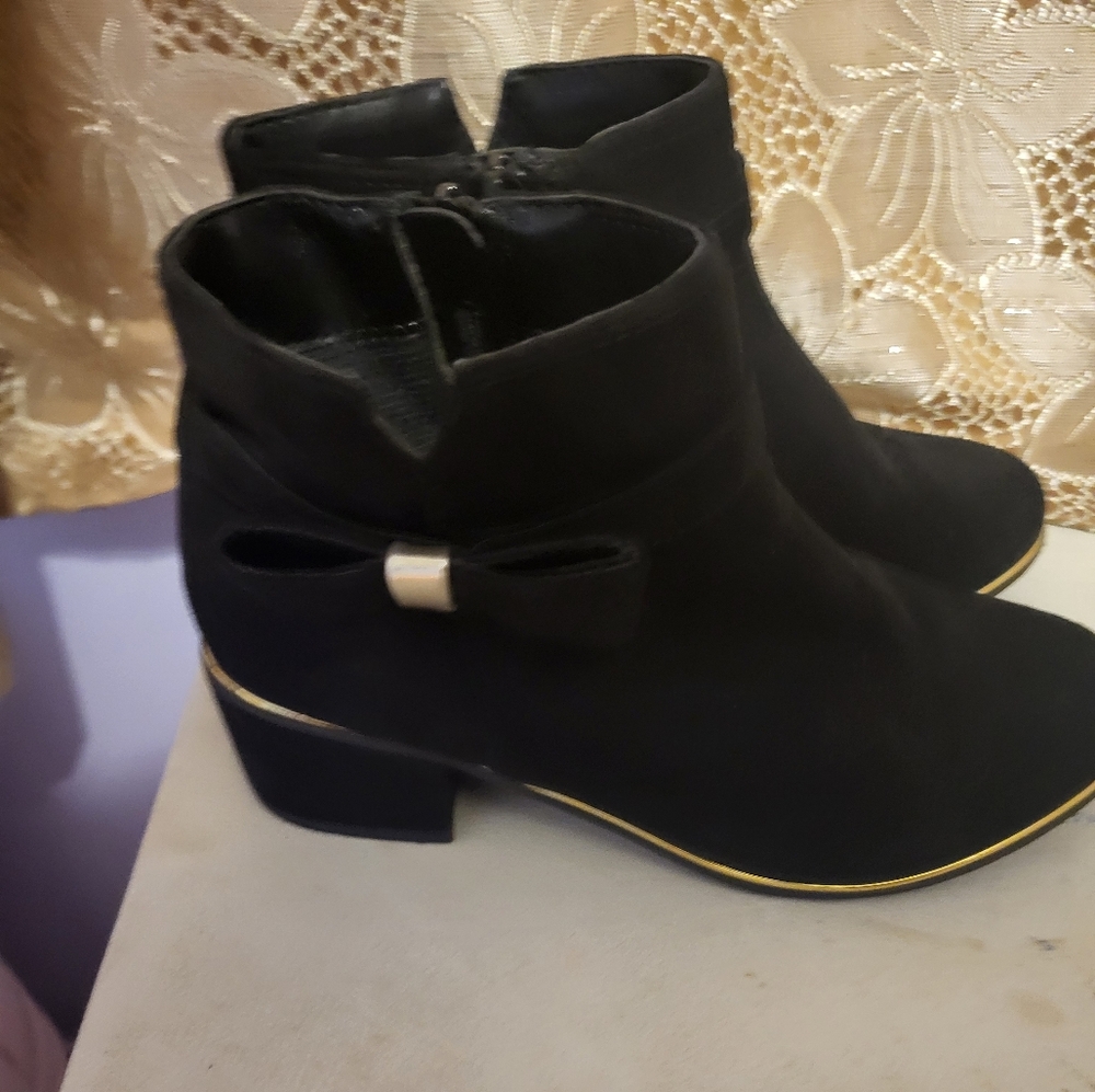 Black kids boot